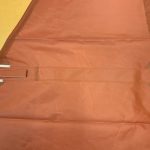 Bruin-tanbark grootzeil met doorlopende lat van zeilmakerij m-sails